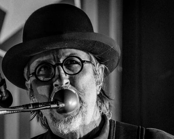 Colonel Les Claypool’s Fearless Flying Frog Brigade Touches Down in Columbia, SC